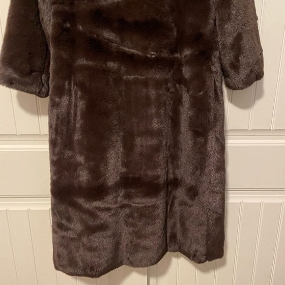HOUSE OF HARLOW 1960 Faux Fur Chocolate Brown Long Coat Jacket size large - Picture 8 of 13